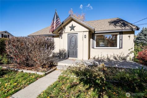 145 N Harris Avenue Manson WA 98831