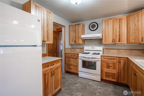 145 N Harris Avenue Manson WA 98831