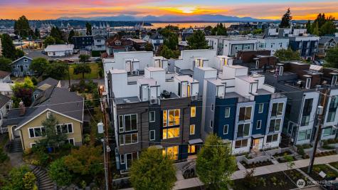 2341 16TH Seattle WA 98144