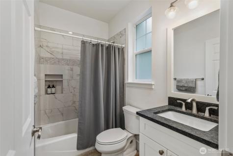 28 Deer Hollow Road Port Ludlow WA 98365