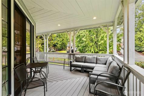 28 Deer Hollow Road Port Ludlow WA 98365