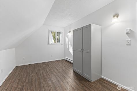 14602 Holiday Dr NW Gig Harbor WA 98329