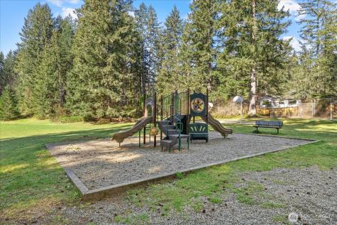 14602 Holiday Dr NW Gig Harbor WA 98329