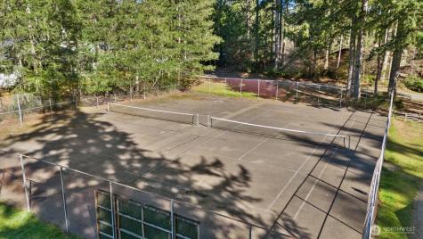 14602 Holiday Dr NW Gig Harbor WA 98329