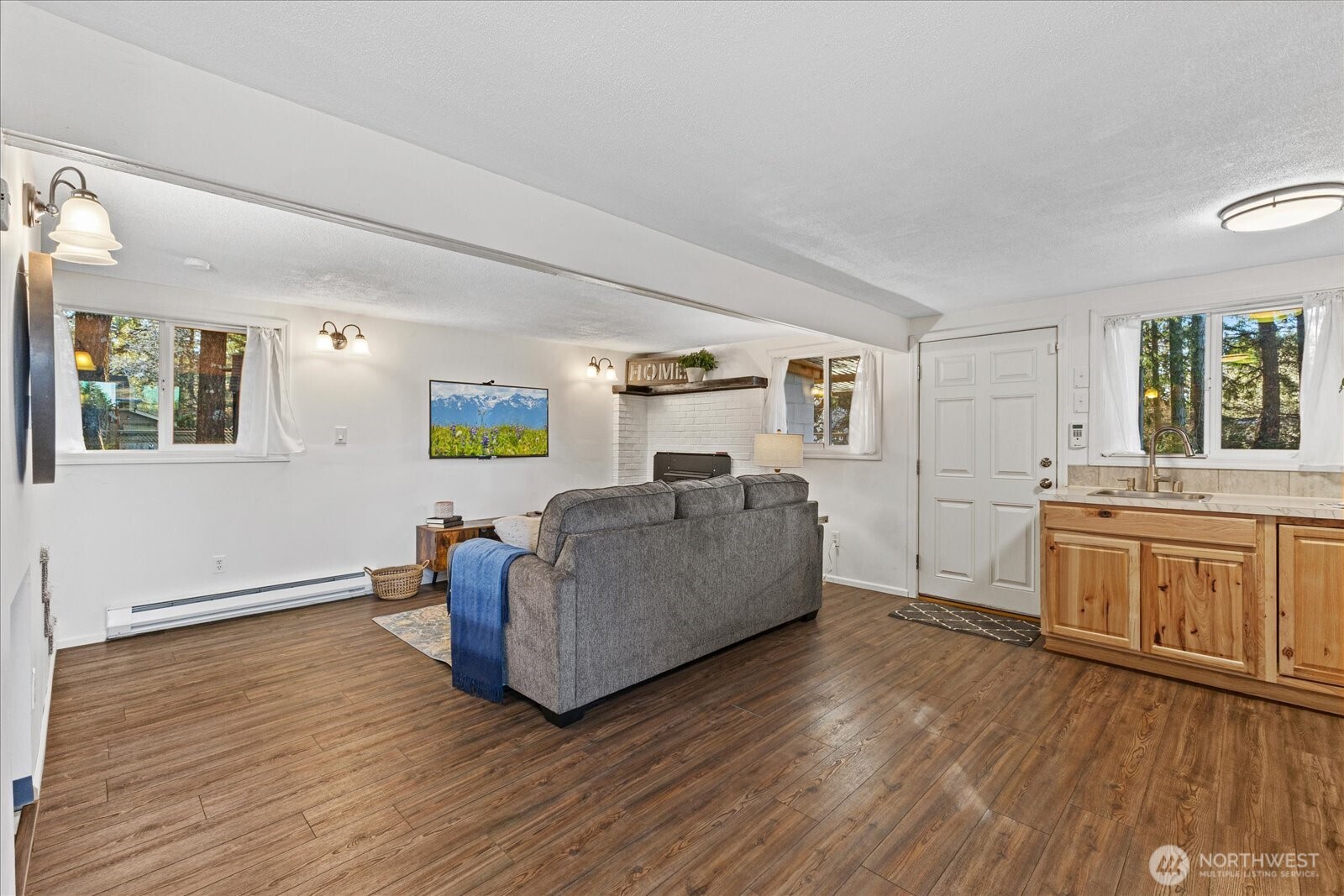14602 Holiday Dr NW Gig Harbor WA 98329