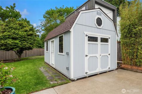 6439 Marshall Avenue SW Seattle WA 98136