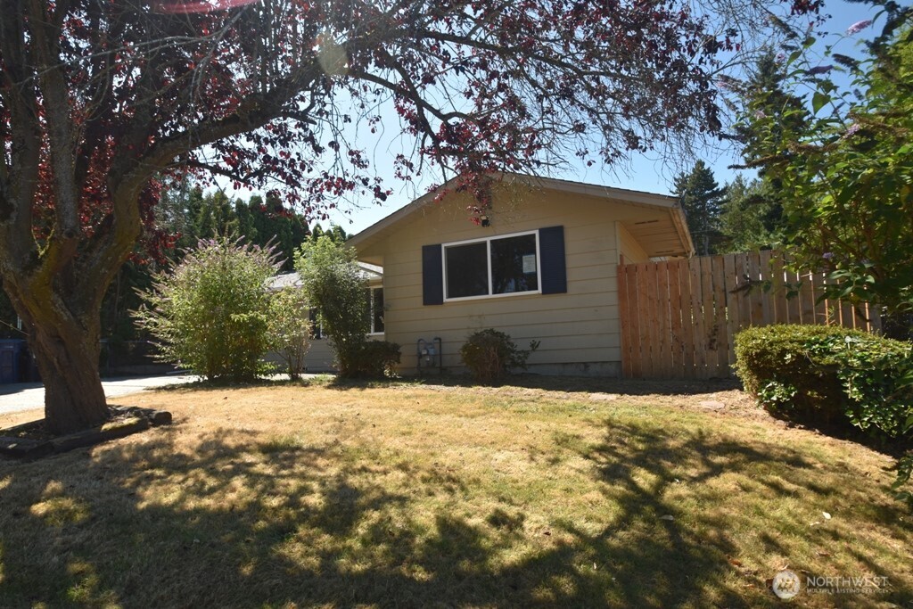 1119 N Viewmont Drive Mount Vernon WA 98273