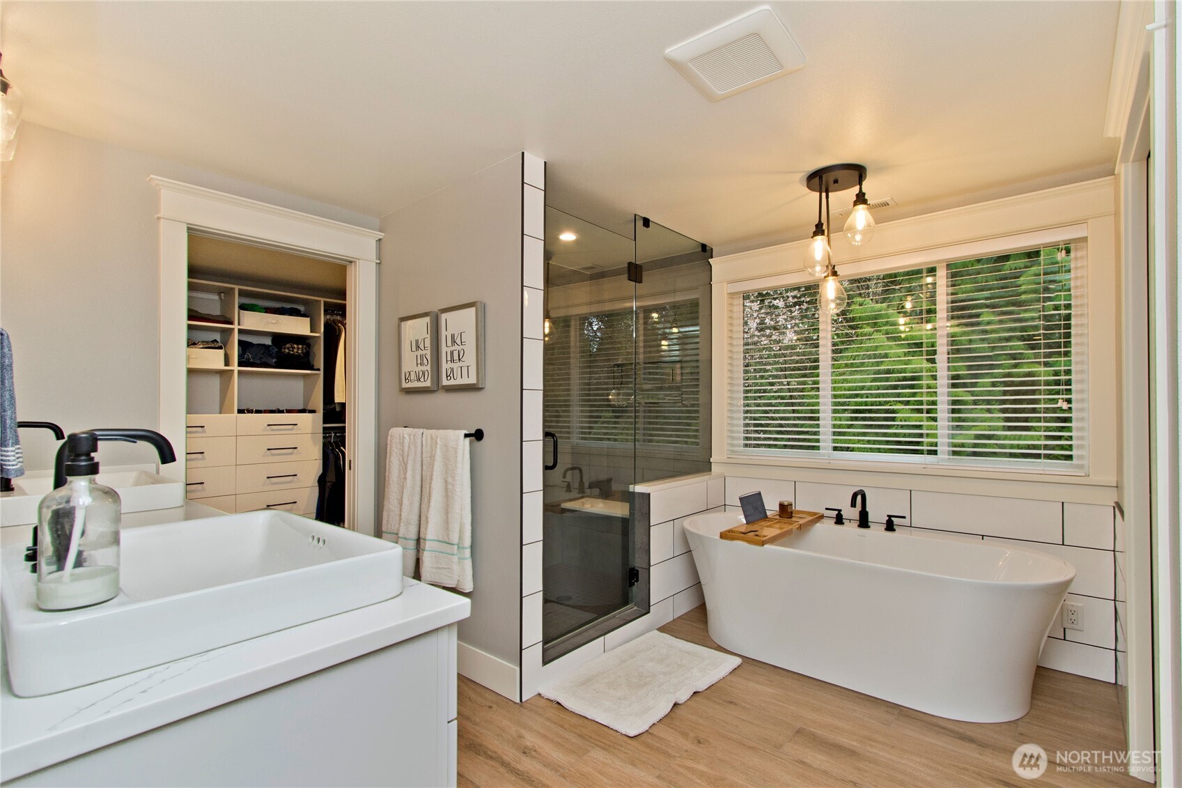 23031 76th Avenue SE Woodinville WA 98072