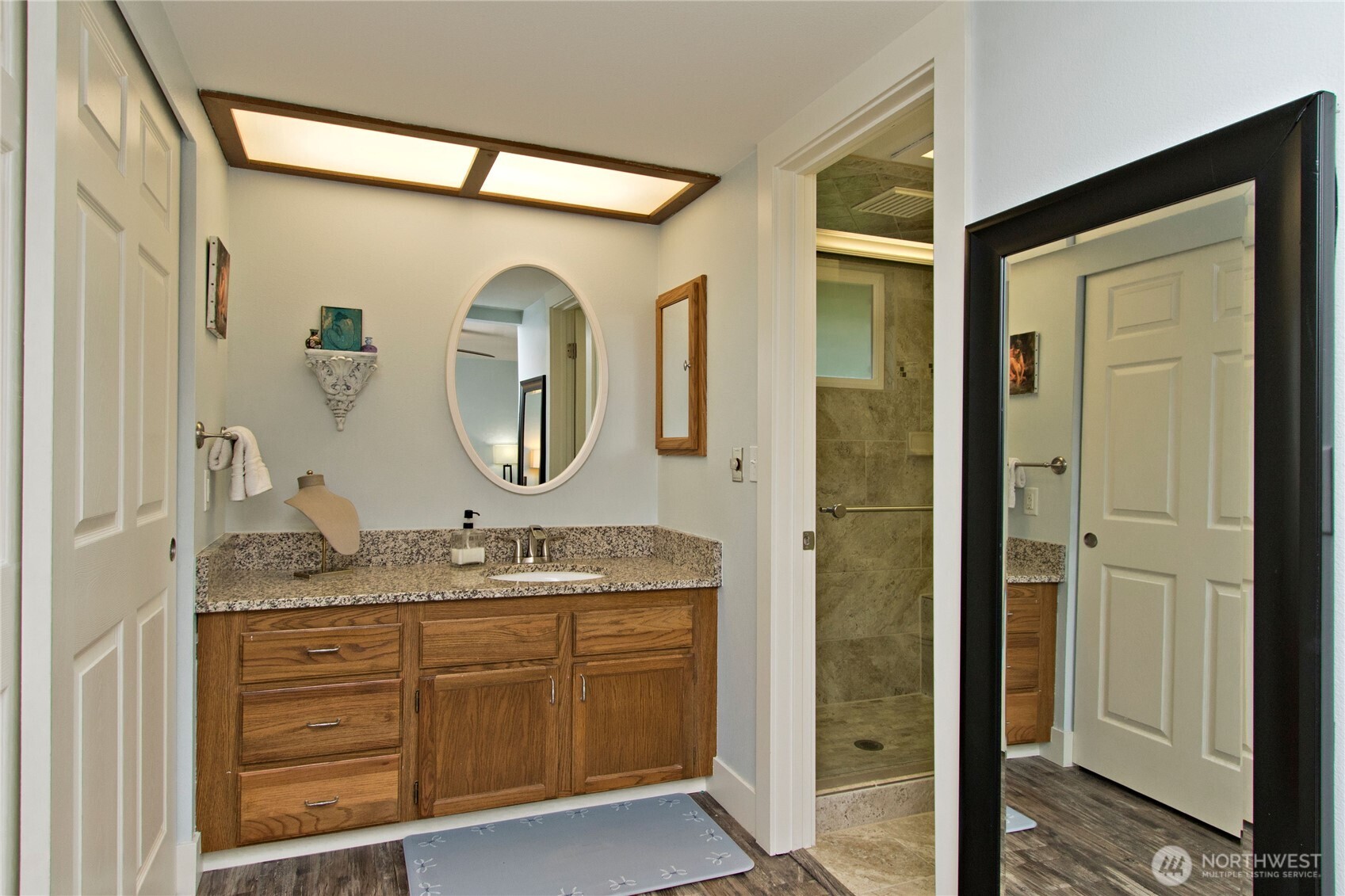 23031 76th Avenue SE Woodinville WA 98072