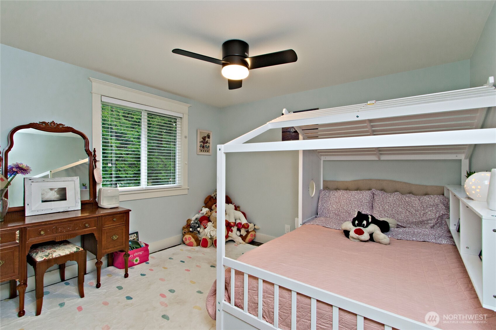 23031 76th Avenue SE Woodinville WA 98072