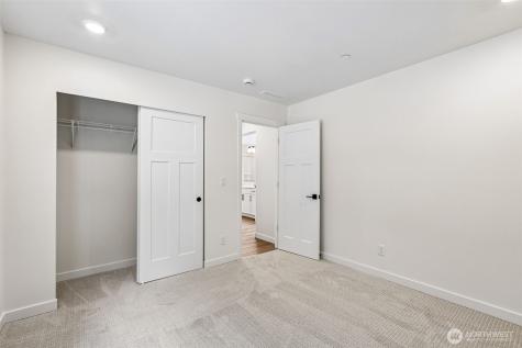 24229 13th Avenue SE Bothell WA 98021
