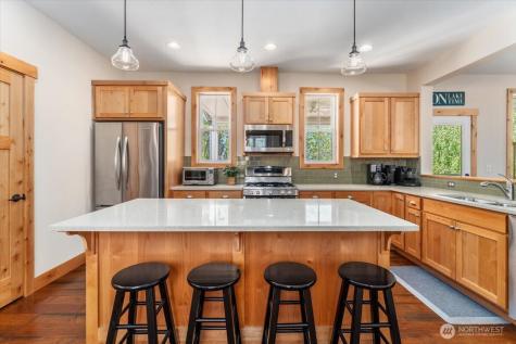216 Porcupine Lane Chelan WA 98816