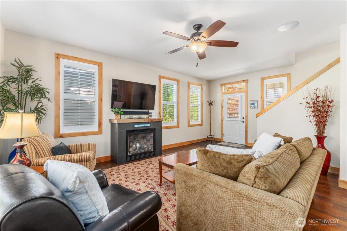 216 Porcupine Lane Chelan WA 98816
