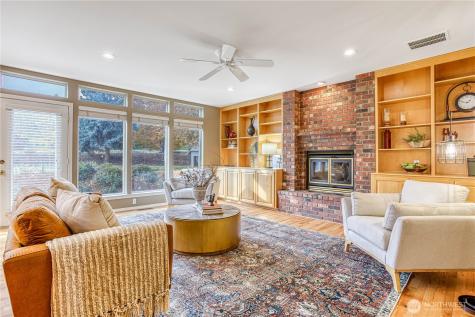 624 Meadows Drive Wenatchee WA 98801