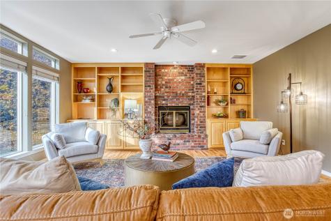 624 Meadows Drive Wenatchee WA 98801