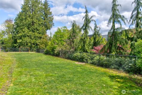 19420 109th Court NE Bothell WA 98011