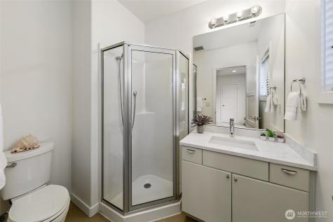 526 14th Avenue W Kirkland WA 98033