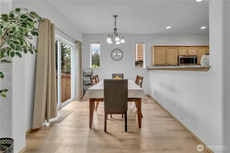 22904 SE 269th Street Maple Valley WA 98038
