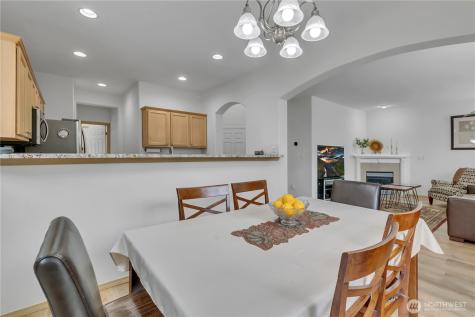 22904 SE 269th Street Maple Valley WA 98038