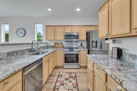 22904 SE 269th Street Maple Valley WA 98038