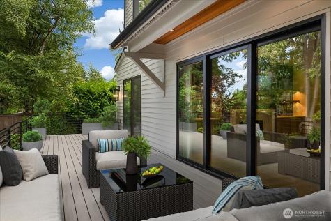 10924 SE 24th Place Bellevue WA 98004