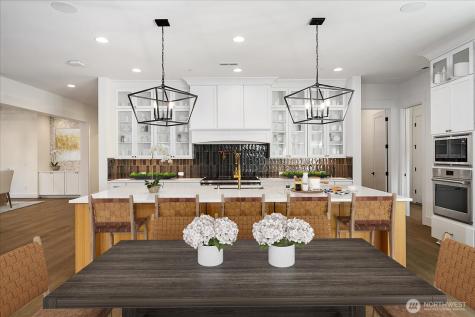 10924 SE 24th Place Bellevue WA 98004