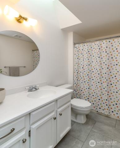 1855 Hillside Drive NE Tacoma WA 98422