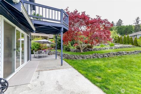 1855 Hillside Drive NE Tacoma WA 98422