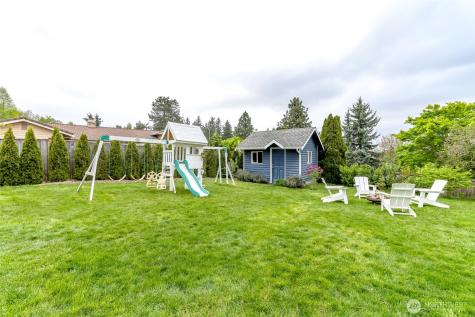 1855 Hillside Drive NE Tacoma WA 98422