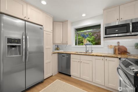 1315 102nd Avenue NE Bellevue WA 98004