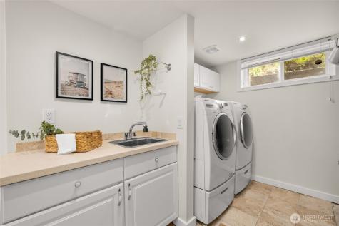 1315 102nd Avenue NE Bellevue WA 98004