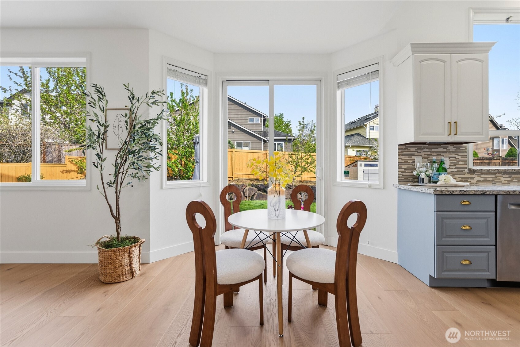 536 237th Avenue SE Sammamish WA 98074
