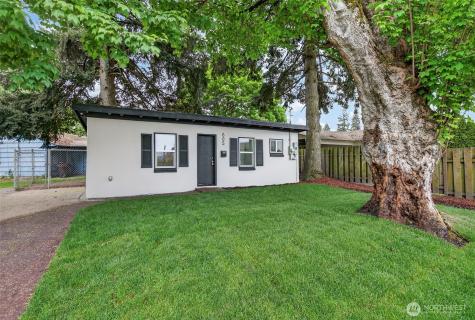 605 32nd Avenue Longview WA 98632