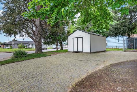 605 32nd Avenue Longview WA 98632