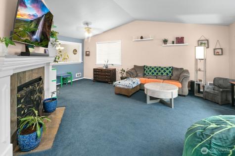 1016 102nd Drive SE Lake Stevens WA 98258