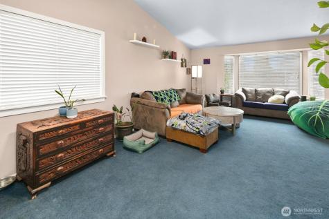 1016 102nd Drive SE Lake Stevens WA 98258