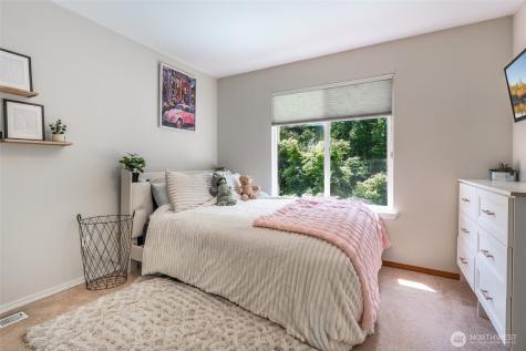 23003 SE 241st Place Maple Valley WA 98038