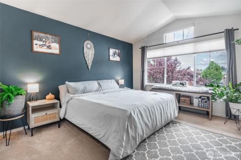 23003 SE 241st Place Maple Valley WA 98038