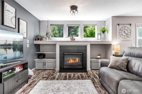 23003 SE 241st Place Maple Valley WA 98038