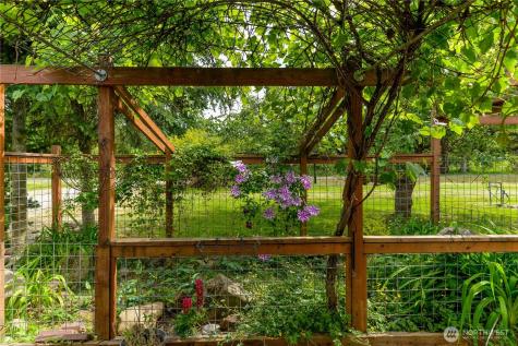 4109 S Reddick Road Port Angeles WA 98363