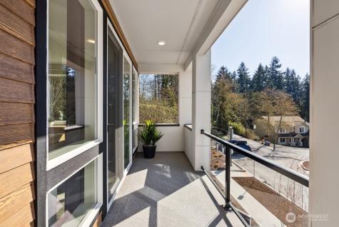 4004 Aberdeen Way NE Renton WA 98056