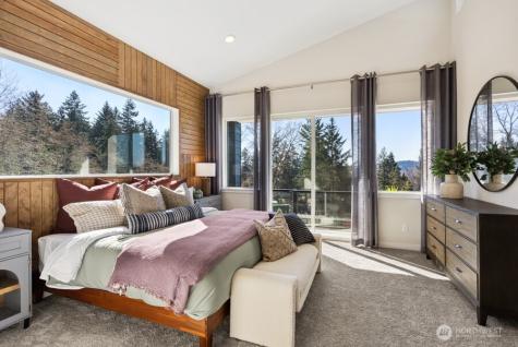 4004 Aberdeen Way NE Renton WA 98056