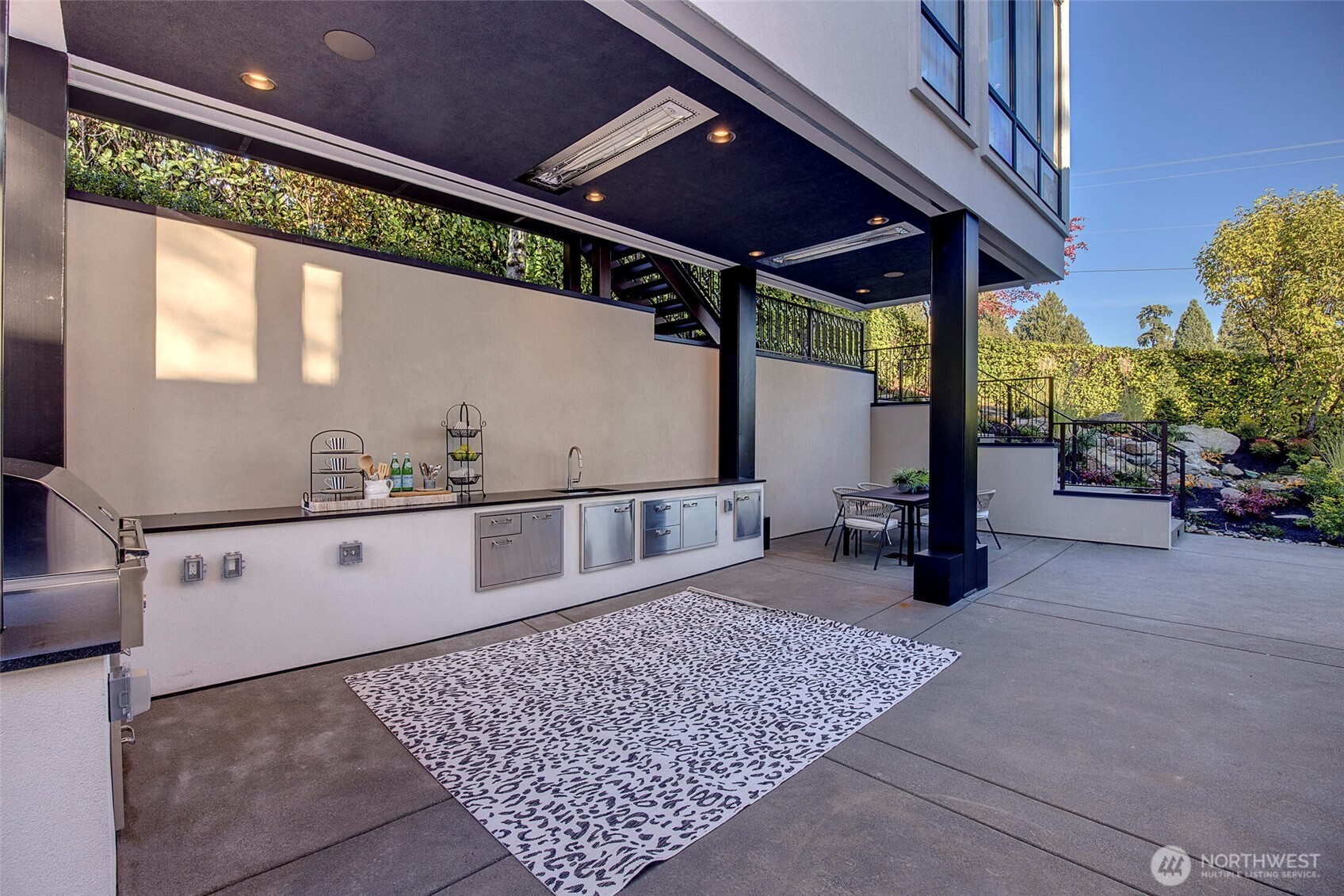 1525 79th Place NE Medina WA 98039