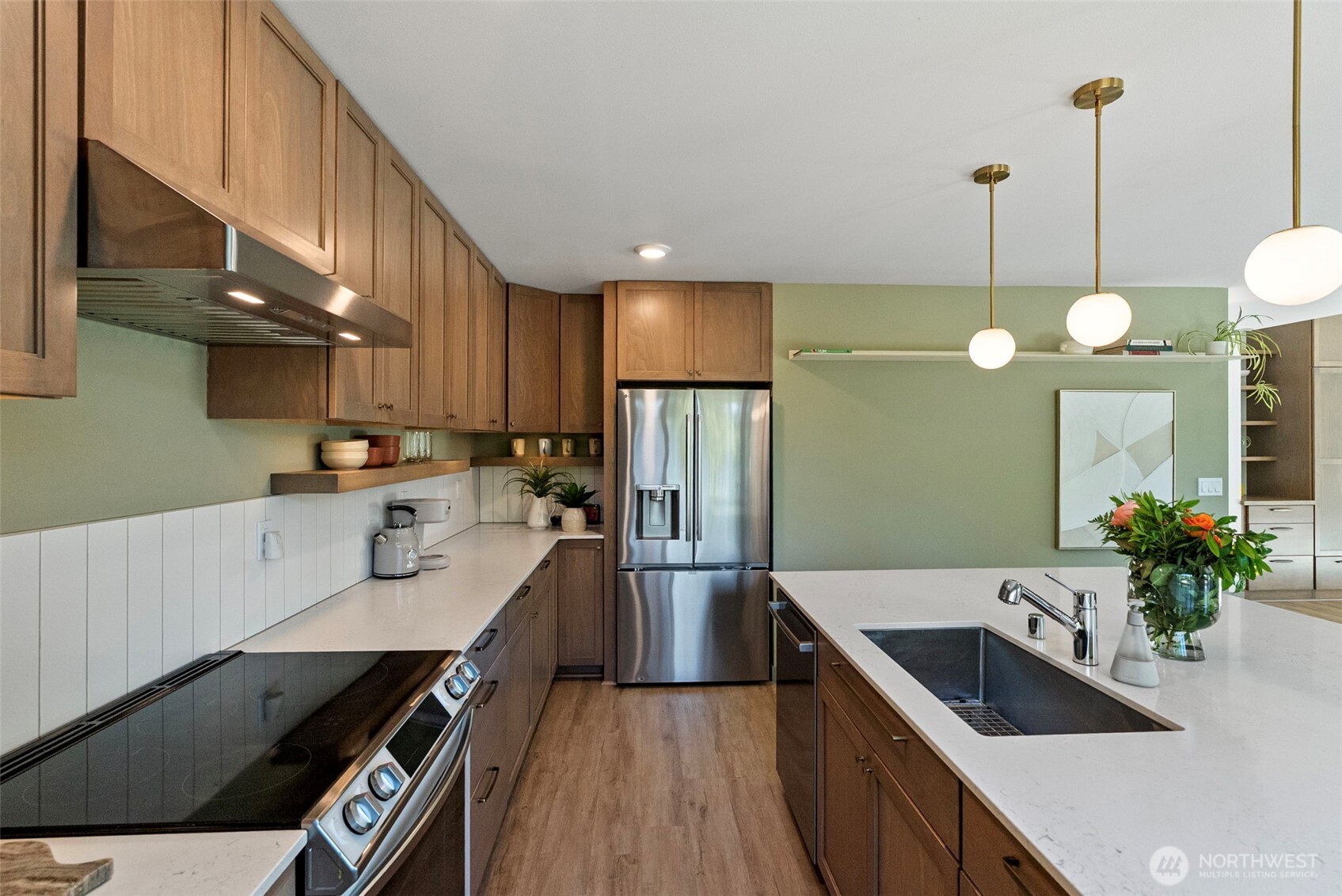 503 5th Street Steilacoom WA 98388