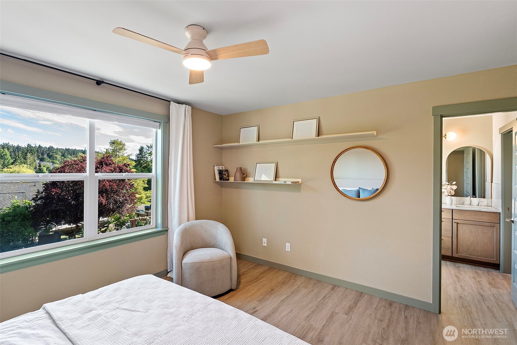 503 5th Street Steilacoom WA 98388
