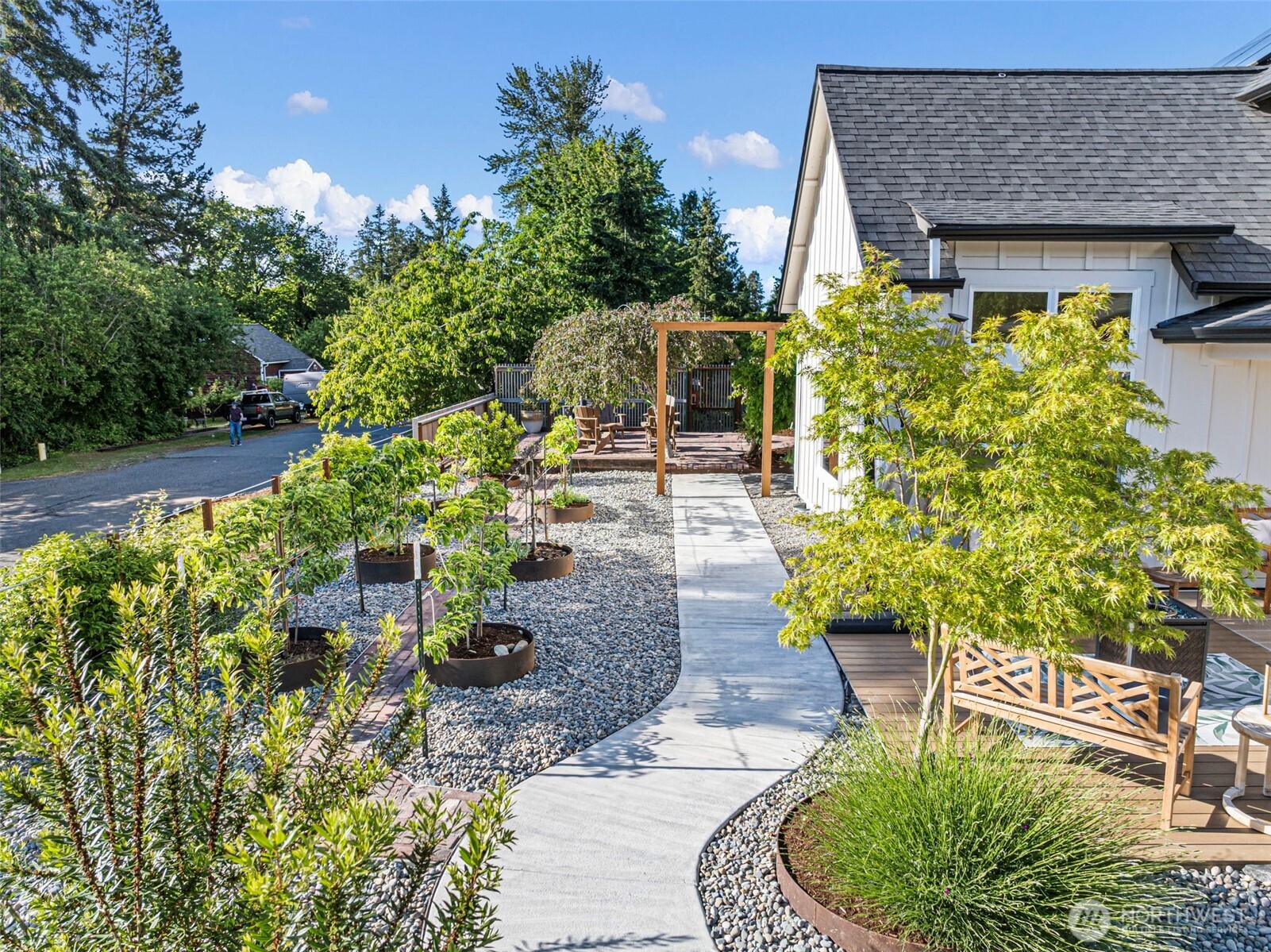503 5th Street Steilacoom WA 98388