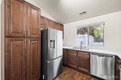 9103 183rd Avenue NE Redmond WA 98052