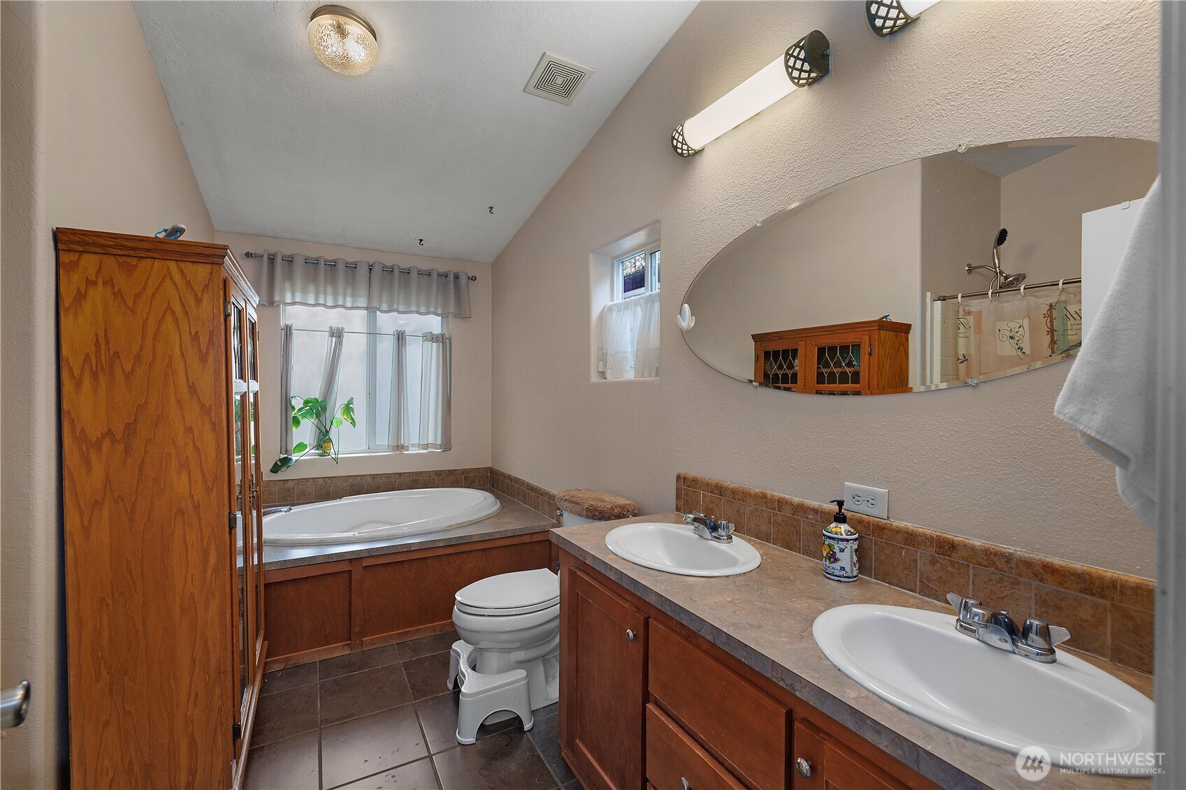 20 N Olympic Court Hoodsport WA 98548