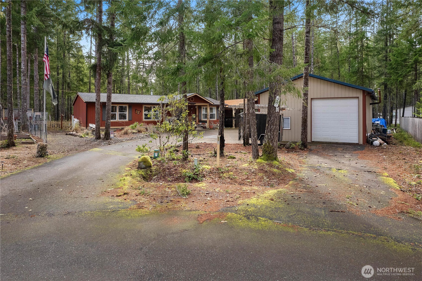 20 N Olympic Court Hoodsport WA 98548