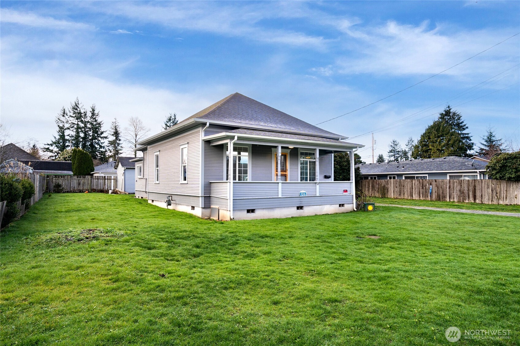 1016 E Orange Avenue Burlington WA 98233
